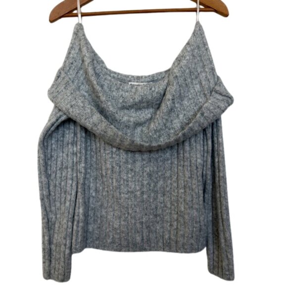 Abercrombie & Fitch Sweaters - Abercrombie & Fitch Off Shoulder Ribbed Knit Sweater Gray Size L